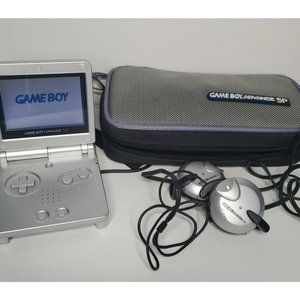 Nintendo Game Boy Advance SP Console with case, headphones. GREAT GIFT LOT!